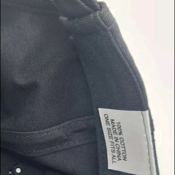 Dodge Ram Black Trucker Hat Cap Back Metal Clasp One Size New - Picture 6 of 6